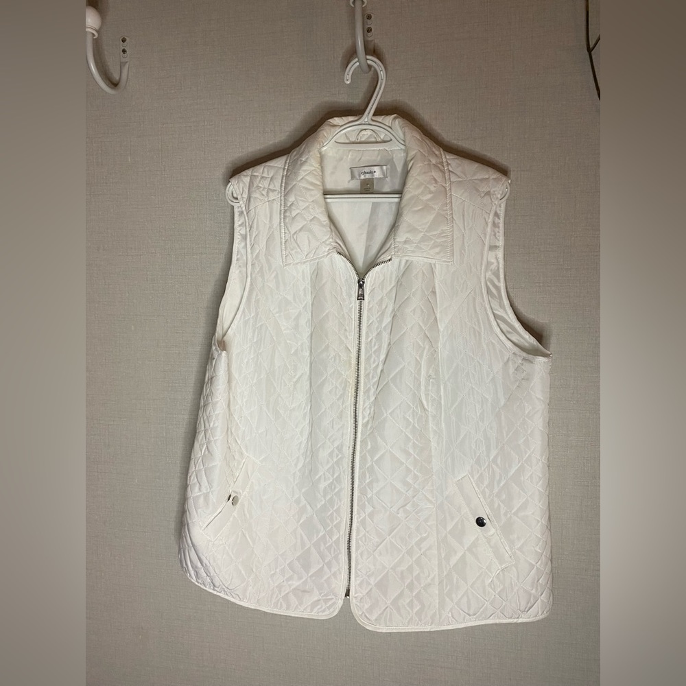 CJ Banks Size 1X white Vest